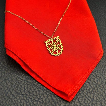 Colgante Cadenas de Navarra 30mm dorado - Imagen 3